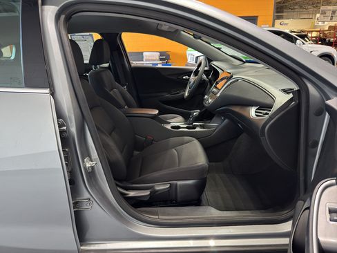 Used 2024 Chevrolet Malibu LT FWD image 14