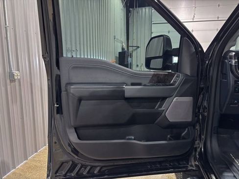 Used 2024 Ford F250 Lariat image 14