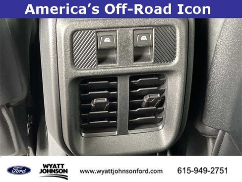 New 2025 Ford Bronco Badlands image 16