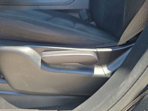 Used 2021 Dodge Durango SXT w/ 3rd Row Seating Group RWD image 17