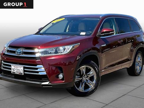 Used 2017 Toyota Highlander Limited Platinum AWD/4WD image 1
