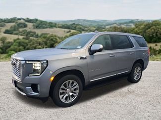 Used 2023 GMC Yukon Denali AWD/4WD video 3