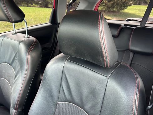 Used 2011 Honda Fit Sport image 10