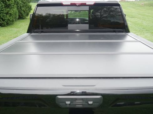 Used 2024 GMC Sierra 2500 Denali w/ Denali Reserve Package AWD/4WD image 12