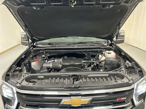 Certified 2025 Chevrolet Silverado 2500 LT w/ Z71 Chrome Sport Edition image 23