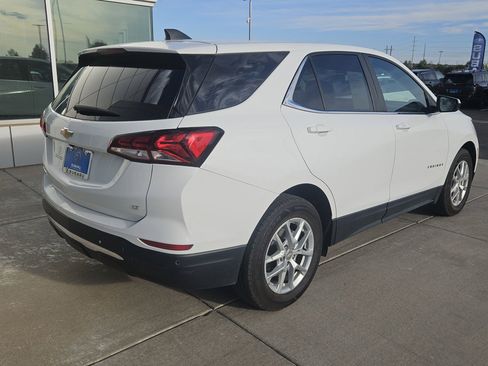 Used 2024 Chevrolet Equinox LT FWD image 4
