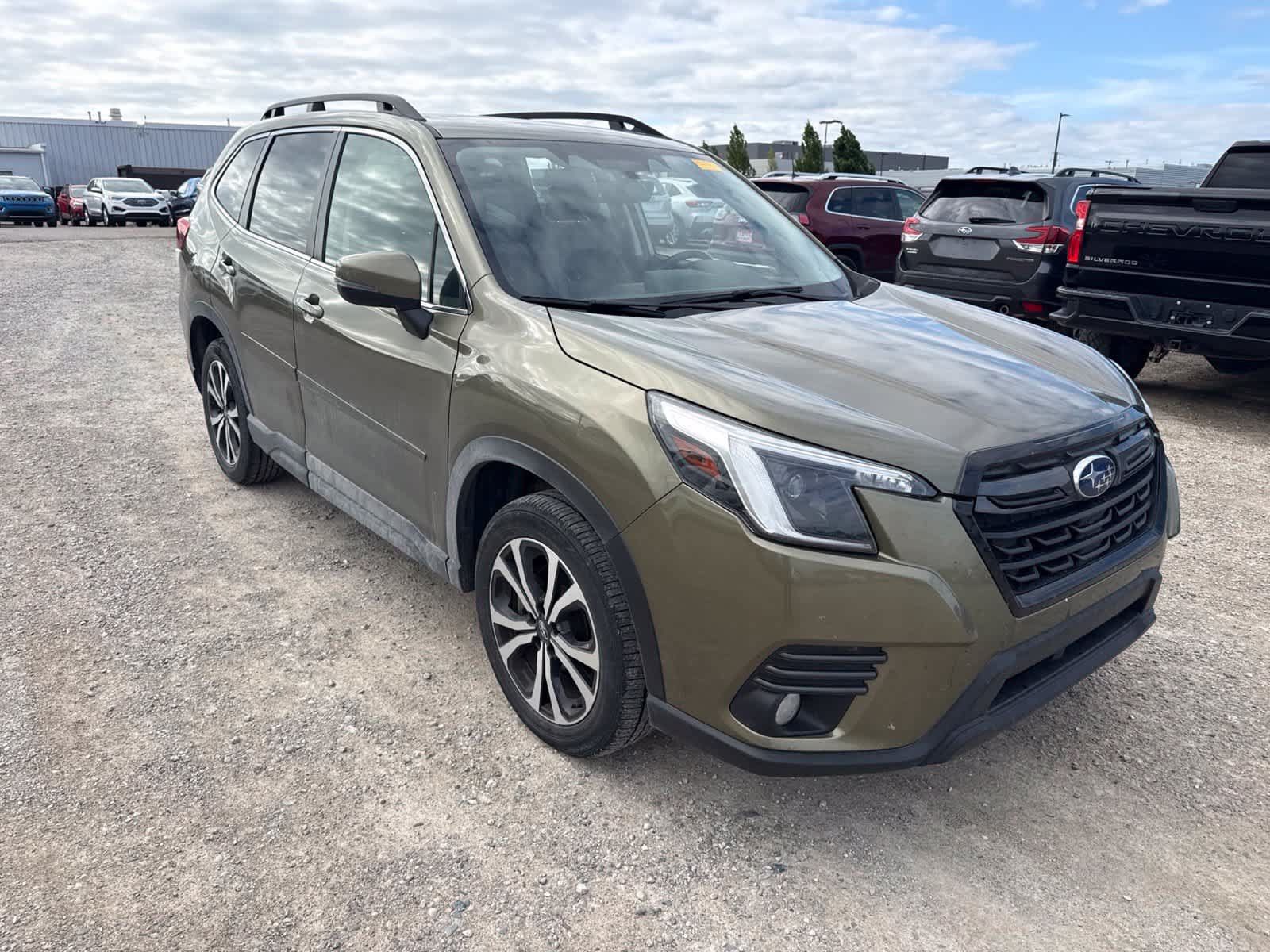 Used 2023 Subaru Forester Limited w/ Popular Package #2 AWD/4WD image 4