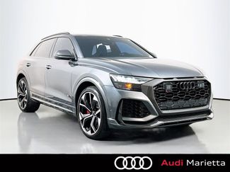 Used 2023 Audi RS Q8 4.0T video 1