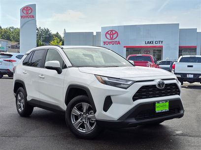 New 2025 Toyota RAV4 XLE