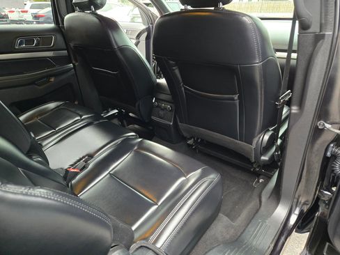 Used 2019 Ford Explorer XLT w/ Equipment Group 202A image 65