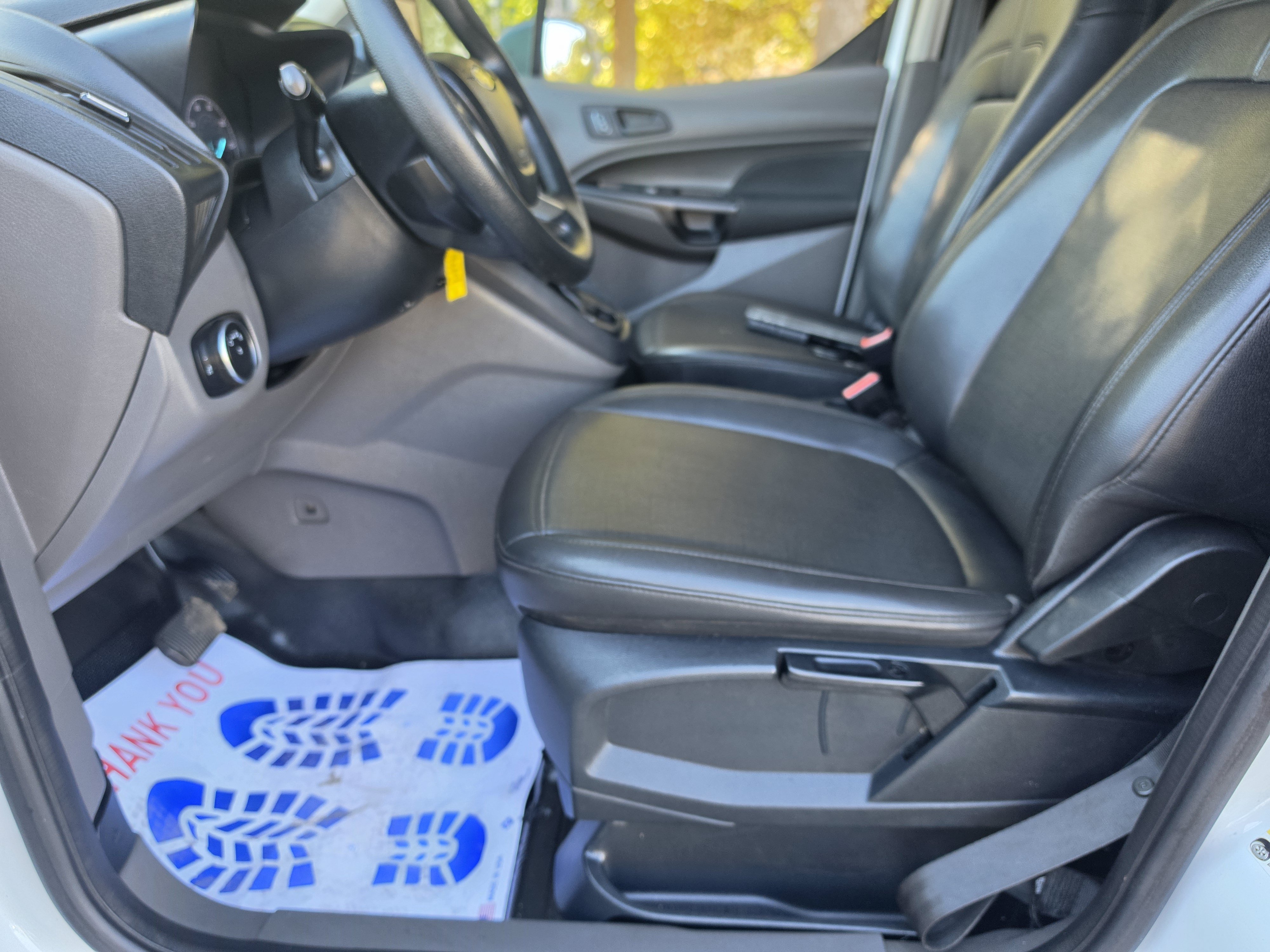 Used 2021 Ford Transit Connect XL FWD image 24