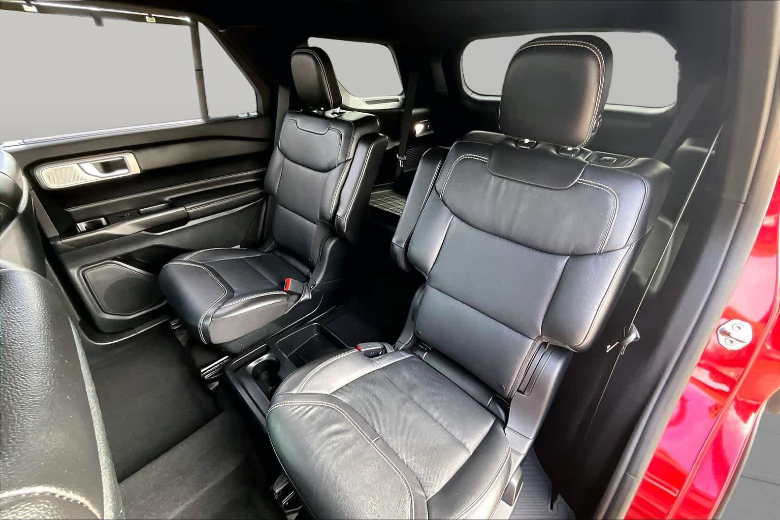 Used 2020 Ford Explorer ST w/ ST Street Pack AWD/4WD image 19
