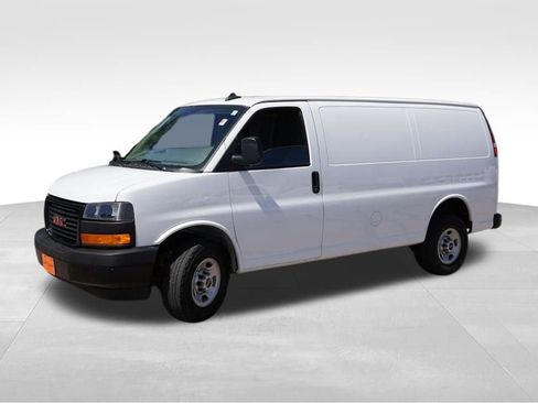 Used 2023 GMC Savana 2500 Work Van w/ Driver Convenience Package image 10