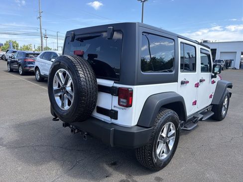 Used 2018 Jeep Wrangler Unlimited Sport S AWD/4WD image 5