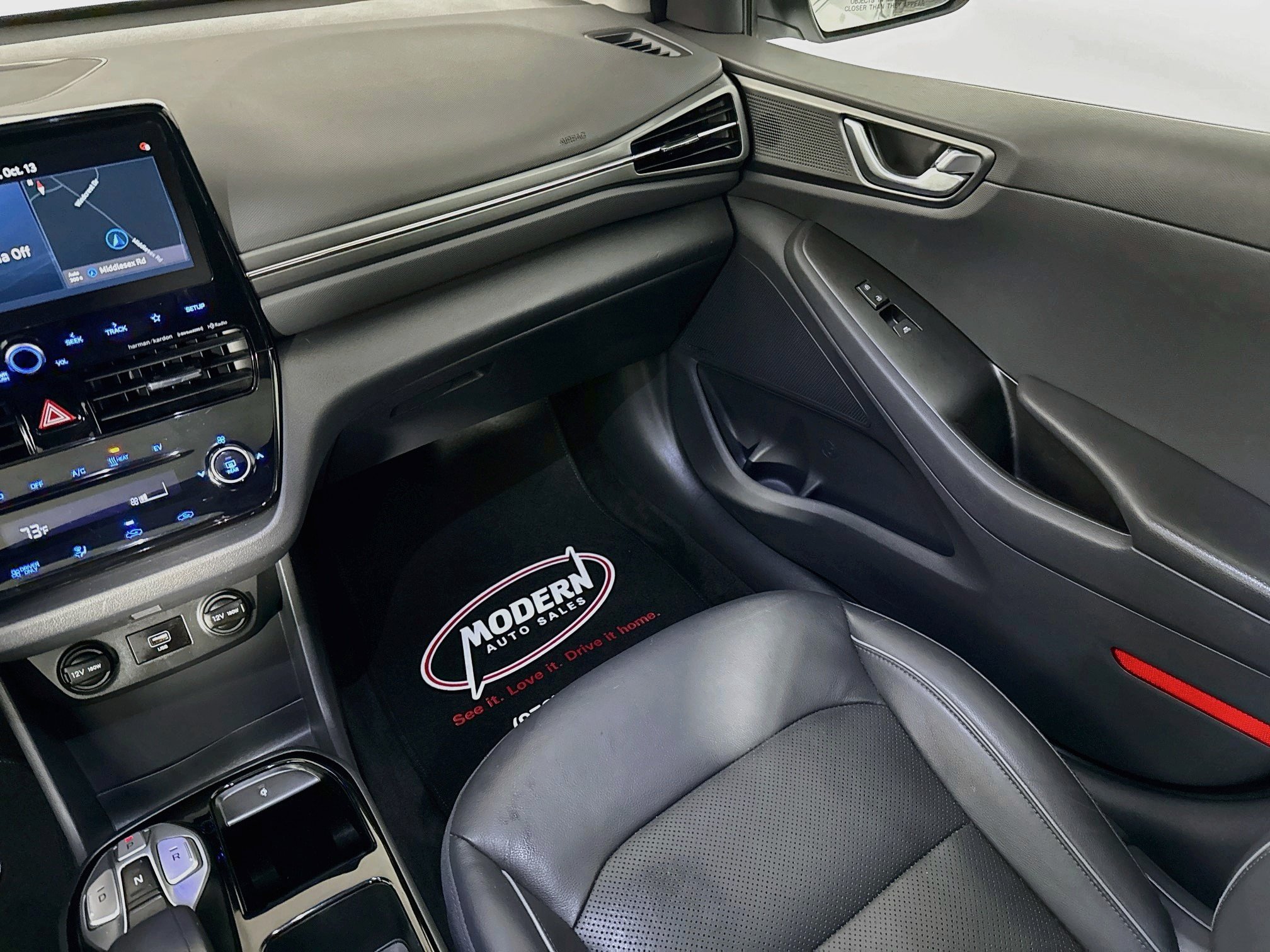 Used 2021 Hyundai Ioniq Limited FWD image 33