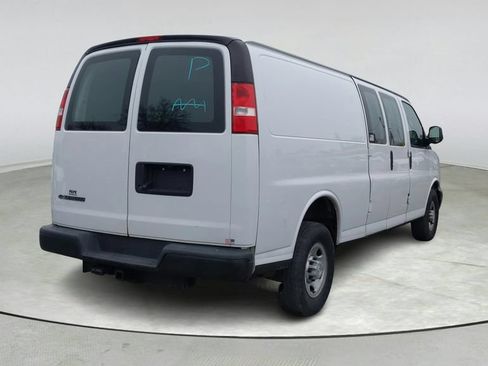 Used 2019 Chevrolet Express 3500 Extended w/ Driver Convenience Package RWD image 6
