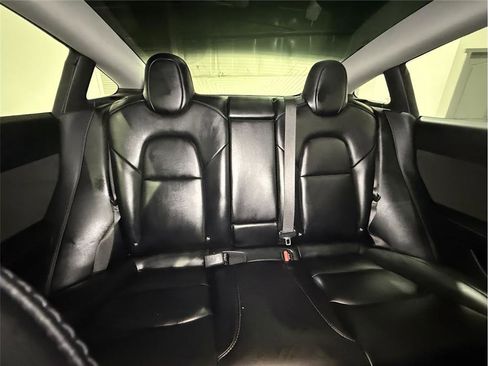 Used 2018 Tesla Model 3 Long Range image 30