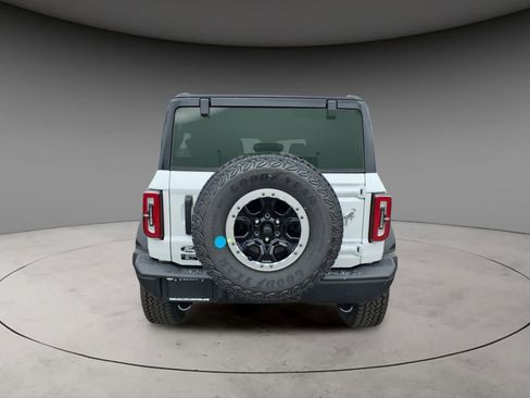 New 2026 Ford Bronco Badlands image 7