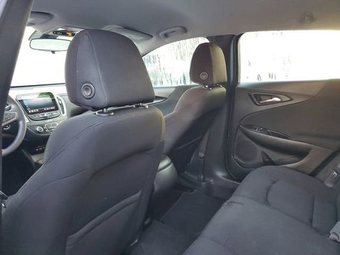 Used 2020 Chevrolet Malibu LS image 9