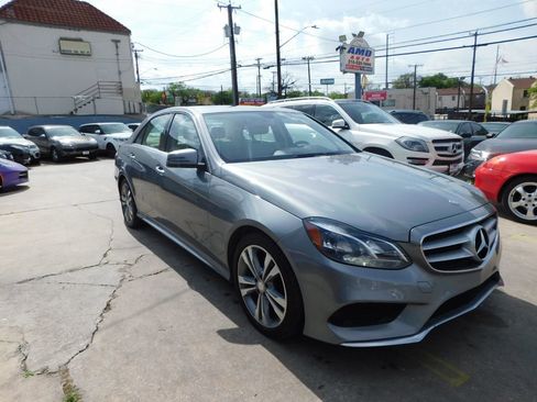 Used 2014 Mercedes-Benz E 350 Sedan image 1