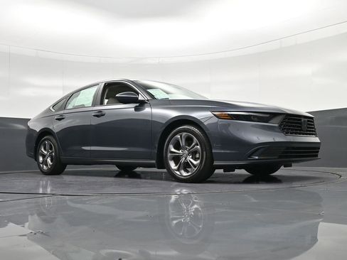 Used 2024 Honda Accord EX image 25