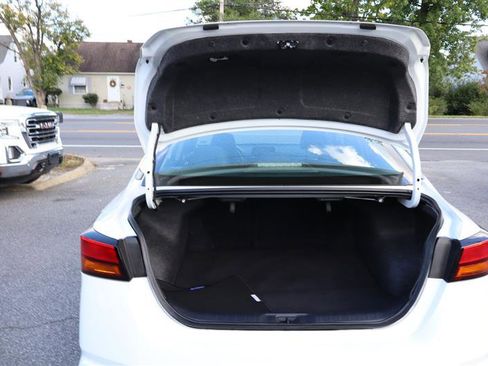 Used 2025 Nissan Altima 2.5 SV image 33