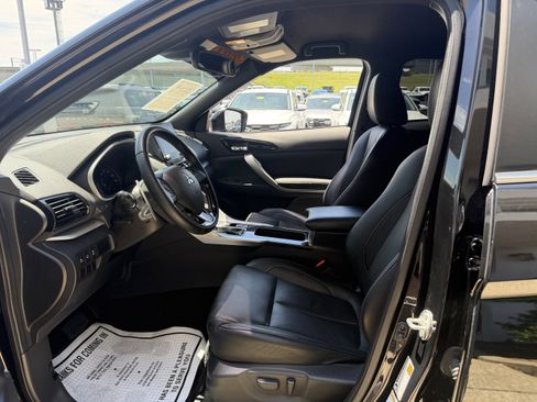 Used 2023 Mitsubishi Eclipse Cross SEL AWD/4WD image 29