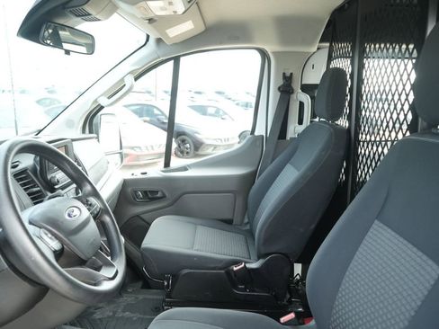 Used 2024 Ford Transit 250 Low Roof w/ Exterior Upgrade Package image 25