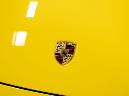 Used 2022 Porsche 911 Turbo S image 17