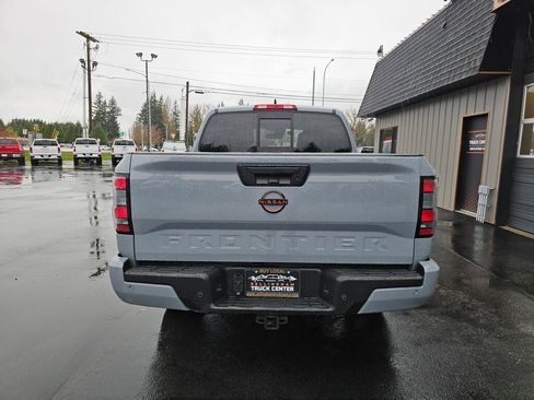 Used 2022 Nissan Frontier PRO-4X image 4