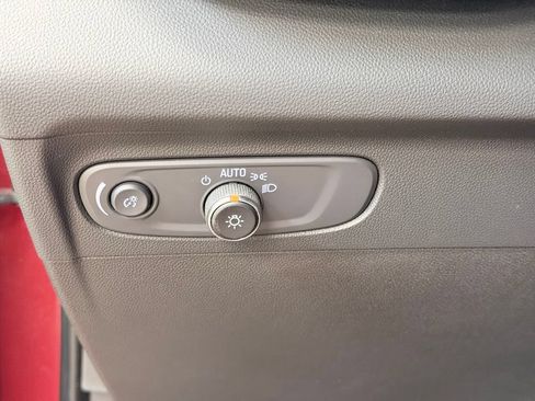 Used 2022 Buick Envision Preferred FWD image 41