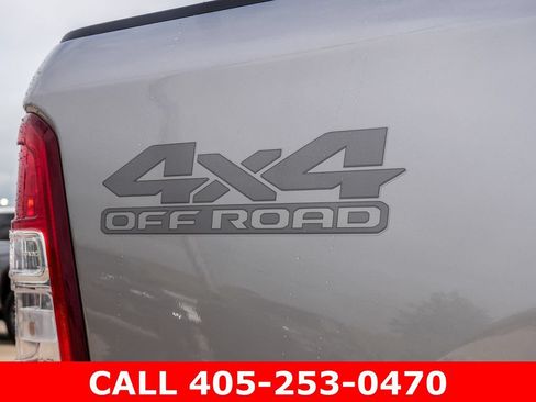 Used 2022 RAM 1500 Big Horn AWD/4WD image 11