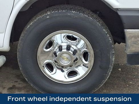 Used 2024 Chevrolet Express 2500 w/ Driver Convenience Package image 12