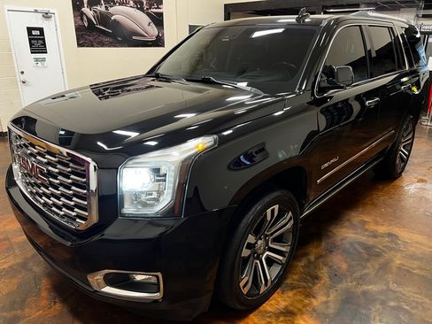 Used 2018 GMC Yukon Denali w/ Denali Ultimate Package AWD/4WD image 50