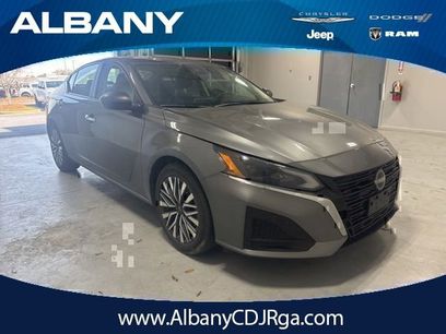 Used 2024 Nissan Altima 2.5 SV