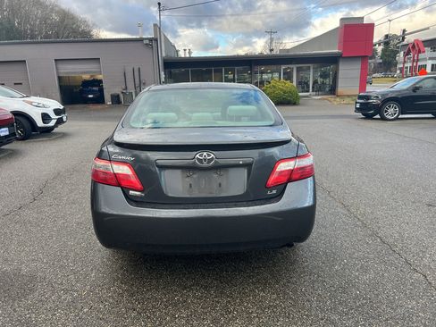 Used 2008 Toyota Camry LE image 5