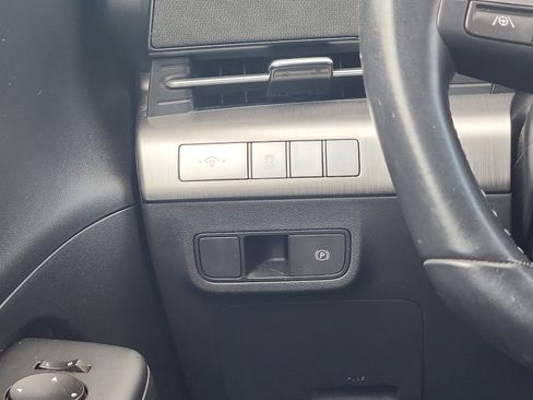 Used 2024 Hyundai Kona SEL AWD/4WD image 13