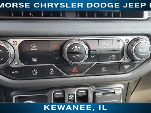 New 2024 Jeep Wrangler Unlimited Rubicon image 29