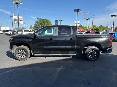 Used 2019 Chevrolet Silverado 1500 LT w/ All-Star Edition AWD/4WD image 3