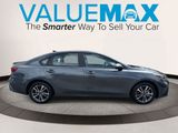 Used 2022 Kia Forte LXS w/ LXS Technology Package image 2