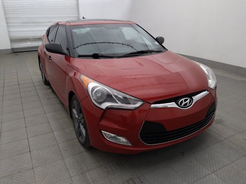 Used 2016 Hyundai Veloster w/ Option Group 02 FWD image 13