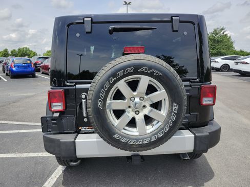 Used 2012 Jeep Wrangler Sahara w/ Mopar Chrome Edition Group AWD/4WD image 15