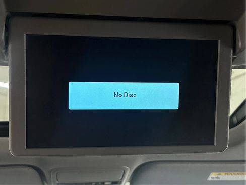 Used 2023 Honda Odyssey Touring image 43