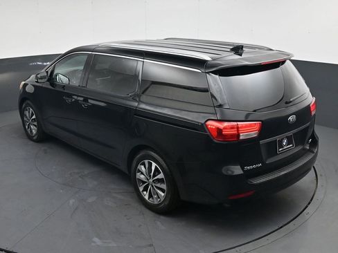 Used 2016 Kia Sedona SX FWD image 48