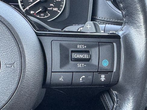 Used 2023 Nissan Rogue SL w/ SL Premium Package image 17