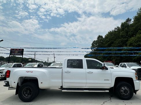 Used 2016 Chevrolet Silverado 3500 High Country w/ Duramax Plus Package AWD/4WD image 8