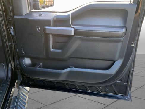 Used 2019 Ford F150 XLT w/ Equipment Group 302A Luxury AWD/4WD image 21
