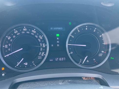 Used 2011 Lexus IS 250C image 11