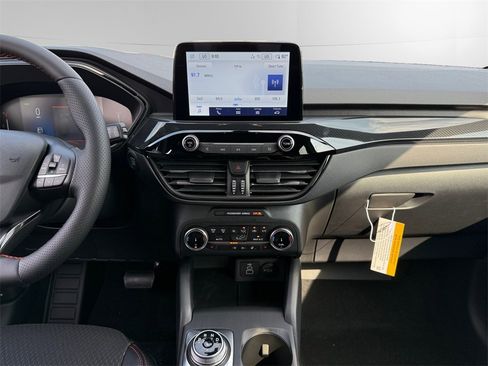 New 2025 Ford Escape ST-Line Elite image 12