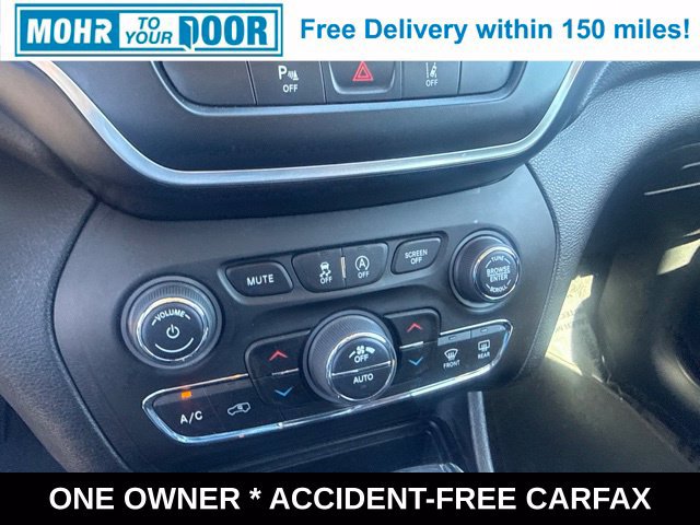 Used 2021 Jeep Cherokee Latitude Lux w/ Comfort/Convenience Group AWD/4WD image 26